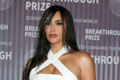 Kim Kardashian, engagement ring, Kris Humphries, split, Skims